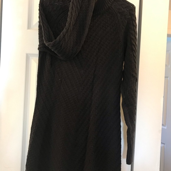 Sweater Dress that can be worn with leggings🥰 - Picture 3 of 3